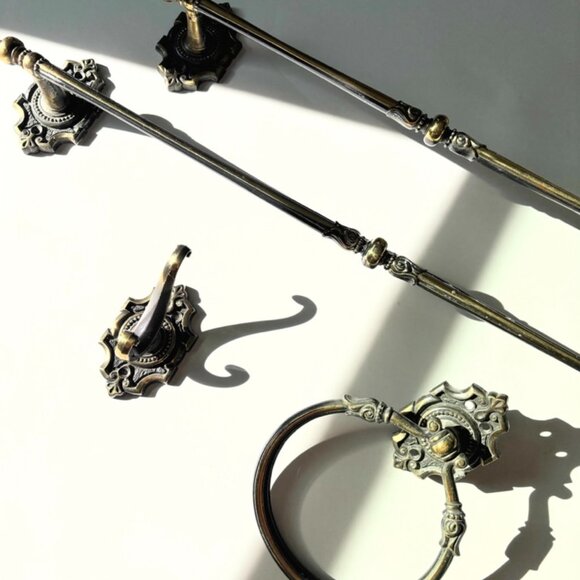 Set of Vintage Ajax Brass Premiere Collection Hardware Set - Picture 4 of 6